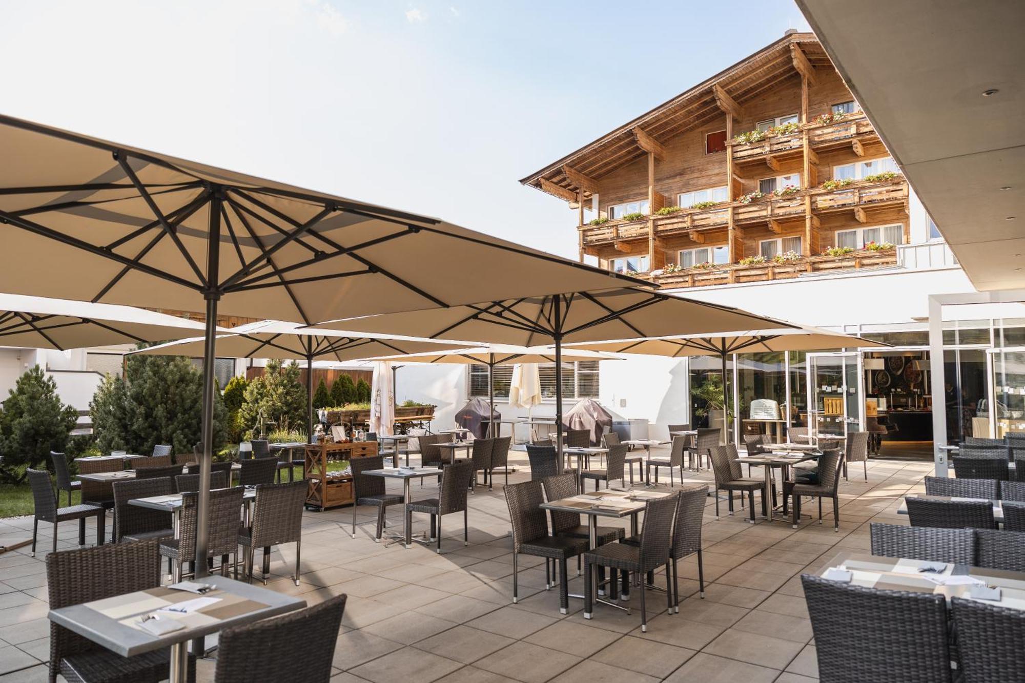Sentido alpenhotel Kaiserfels Sankt Johann in Tirol Exterior foto