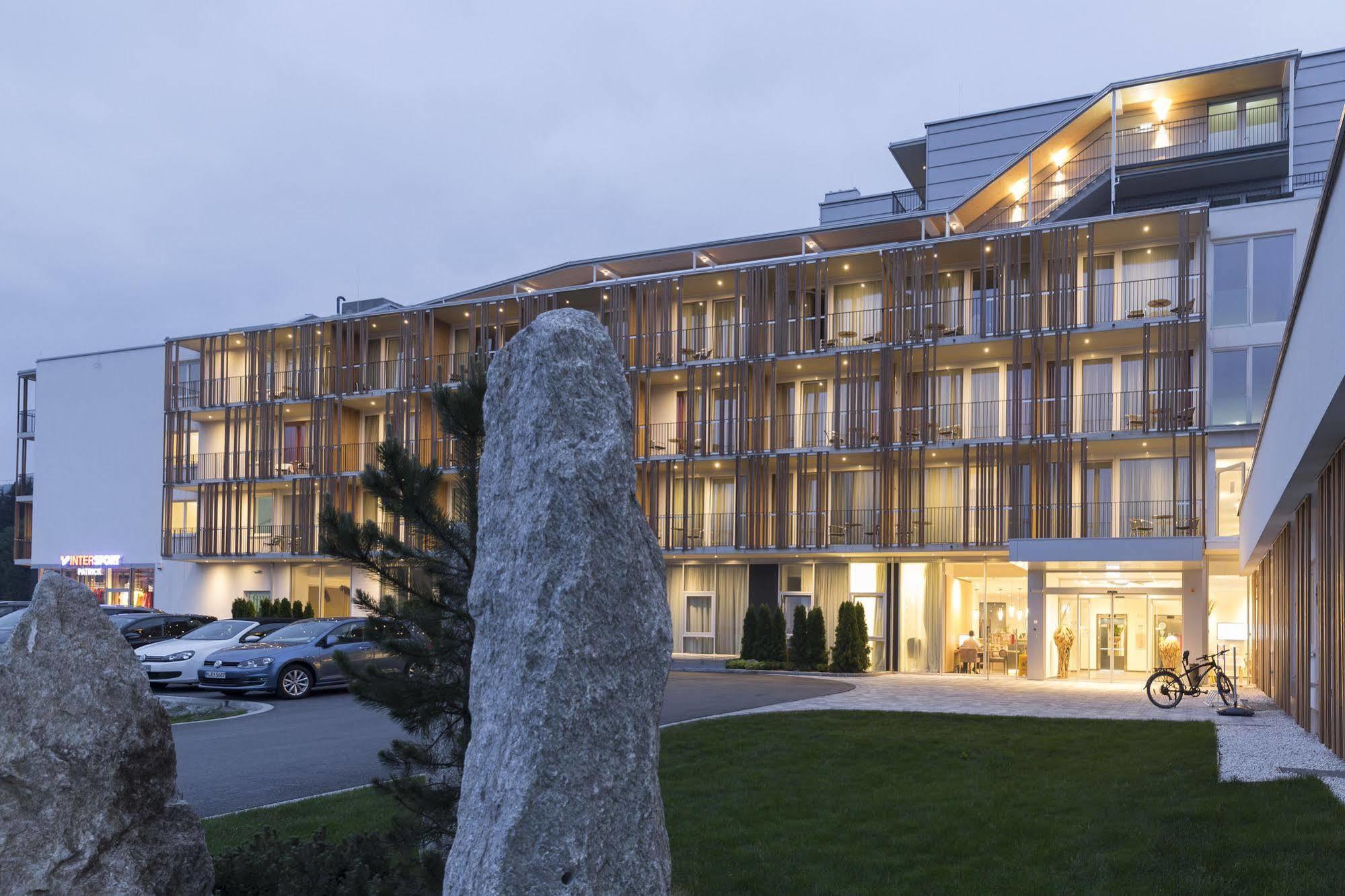 Sentido alpenhotel Kaiserfels Sankt Johann in Tirol Exterior foto
